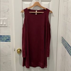 💫 Velvet Long Sleeve Open Shoulder Dress